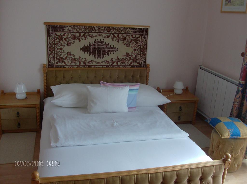 Hotel Zsuzsanna Ház Hévíz Esterno foto