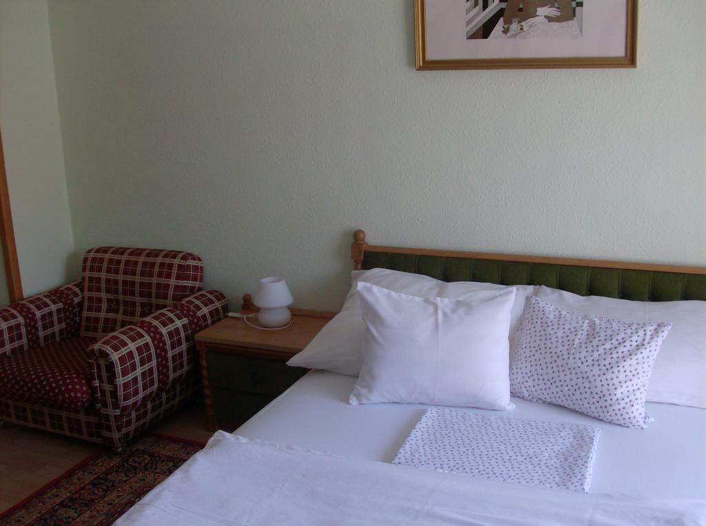 Hotel Zsuzsanna Ház Hévíz Esterno foto
